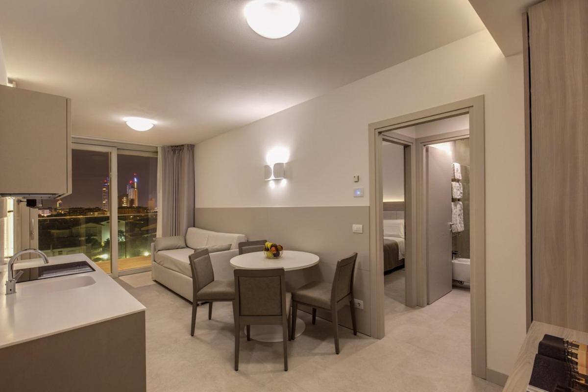 Sunrise Palace Lido di Jesolo Exterior photo